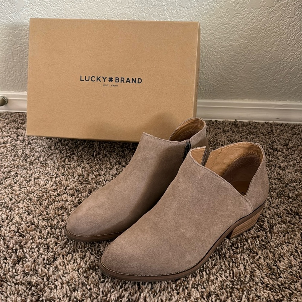 Lucky Brand shorts suede boots